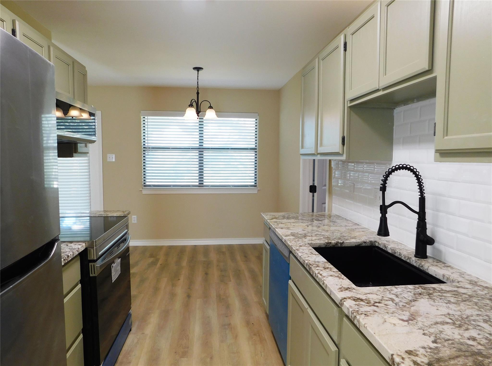 500 Wanta Hide A Way Drive Spicewood TX 78669