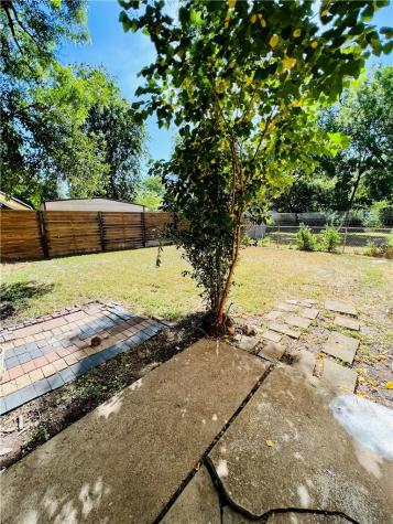 1914 Cullen Avenue Austin TX 78757