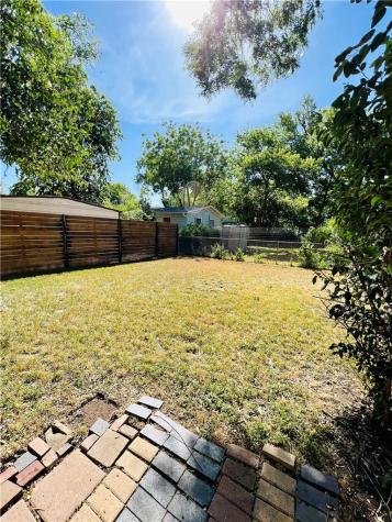 1914 Cullen Avenue Austin TX 78757