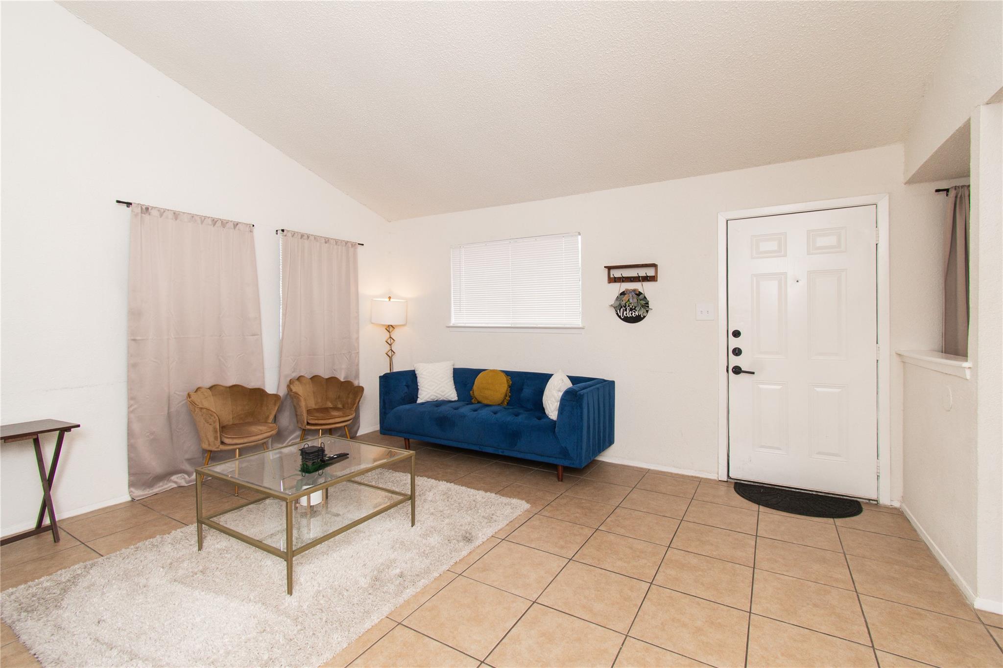 4405 Teri Road Austin TX 78744
