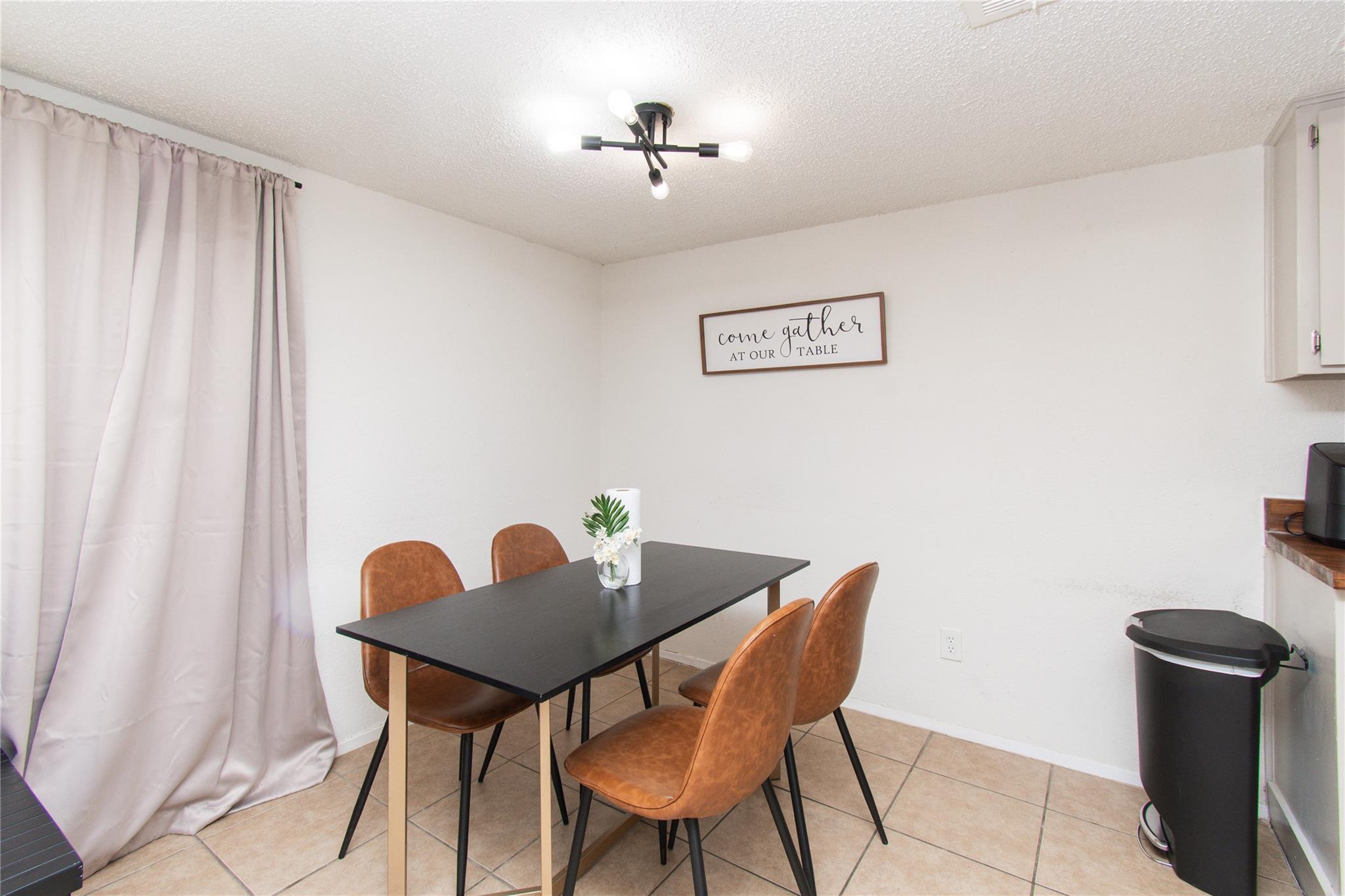 4405 Teri Road Austin TX 78744
