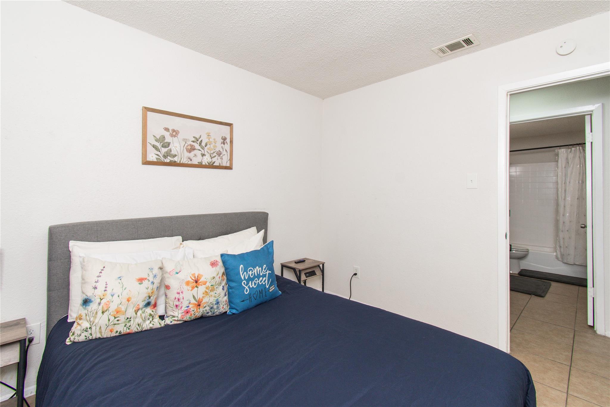 4405 Teri Road Austin TX 78744