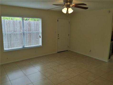 2616 Ektom Drive Austin TX 78745