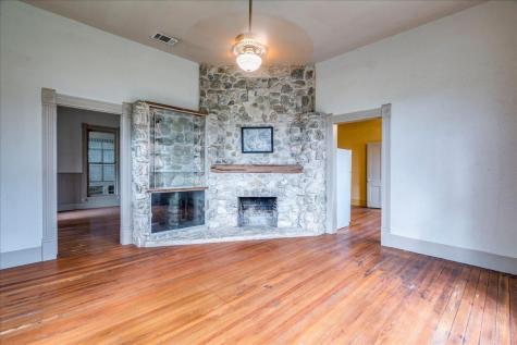 6400 Cypress Road Kyle TX 78640