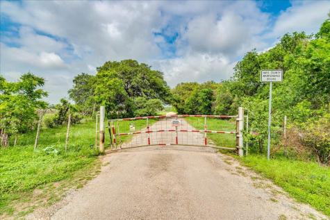 6400 Cypress Road Kyle TX 78640