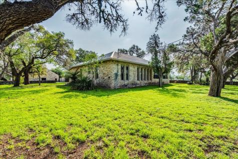 6400 Cypress Road Kyle TX 78640