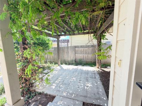 2813 Hopi Path Leander TX 78641