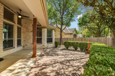 2339 Berwick Drive Round Rock TX 78681
