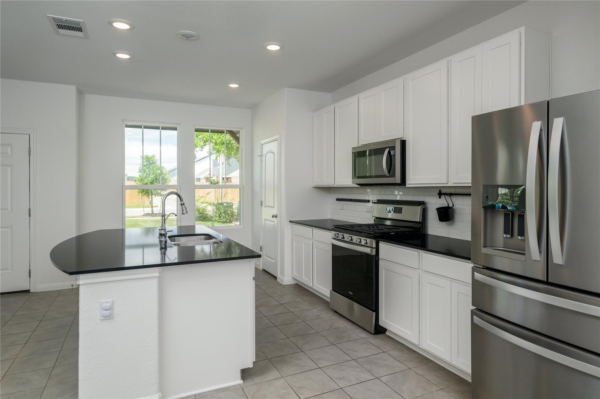 2540 Acoma Lane Leander TX 78641