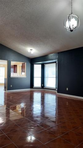 12331 Yarmont Way Austin TX 78753