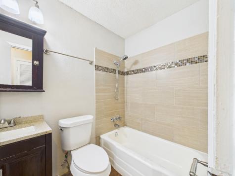 2401 Manor Road Austin TX 78722