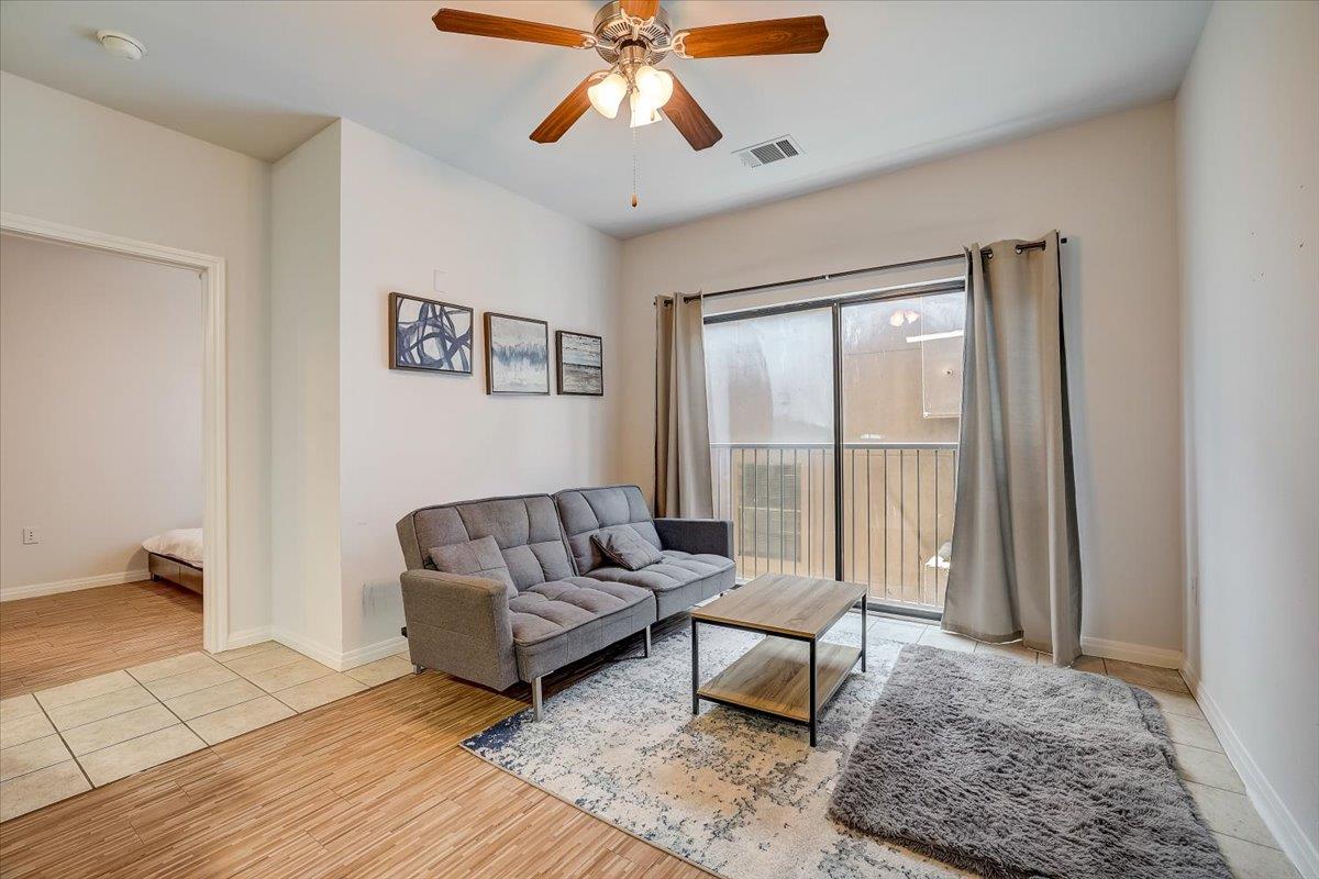 2515 Pearl Austin TX 78705