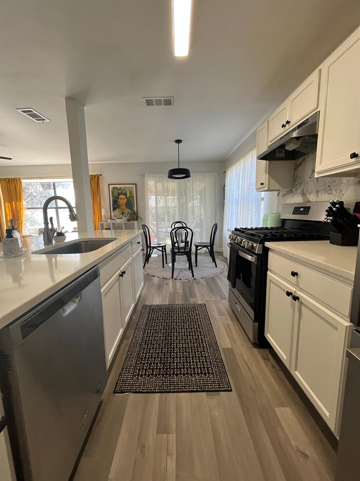 2511 E Stassney Lane Austin TX 78744