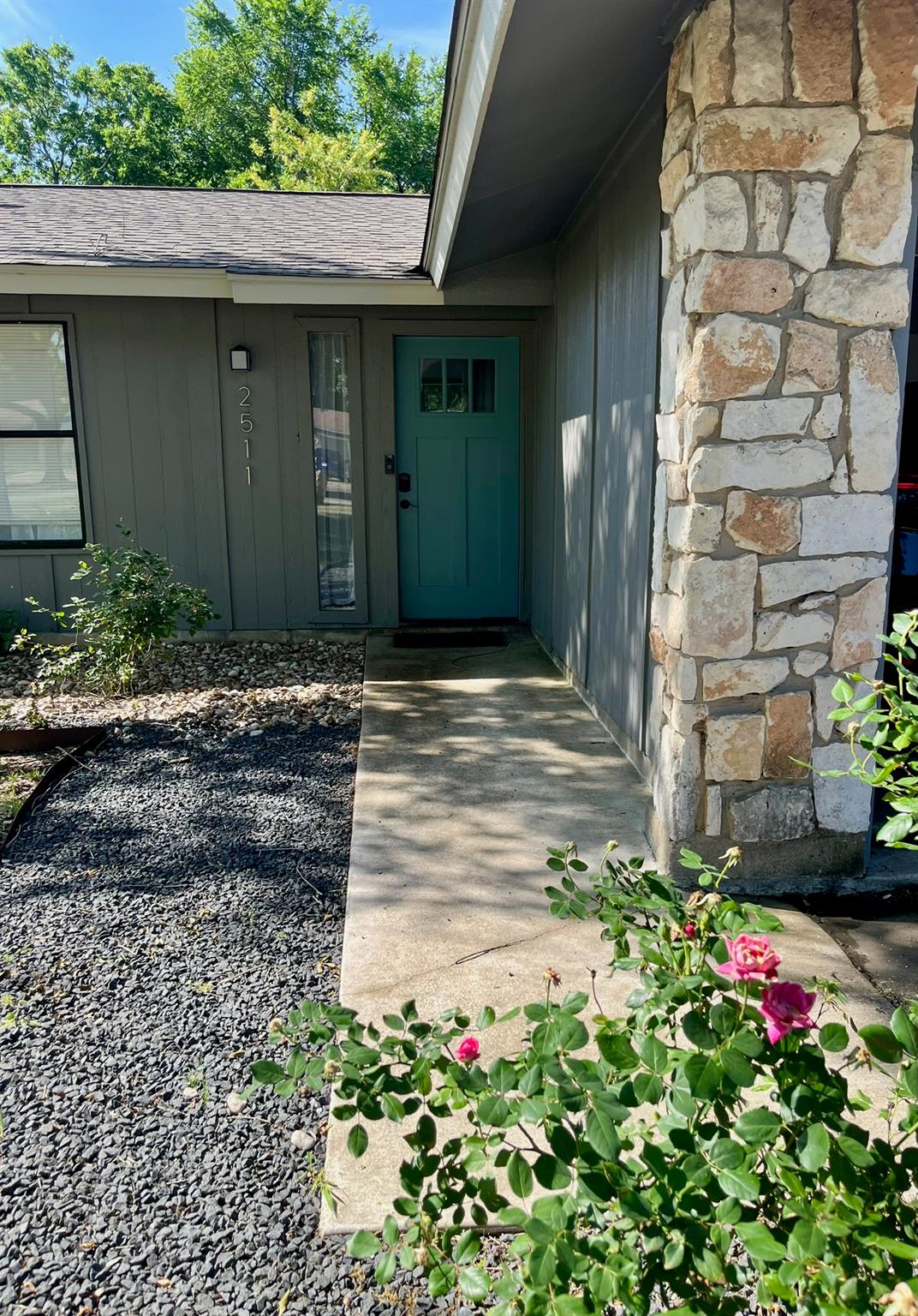 2511 E Stassney Lane Austin TX 78744