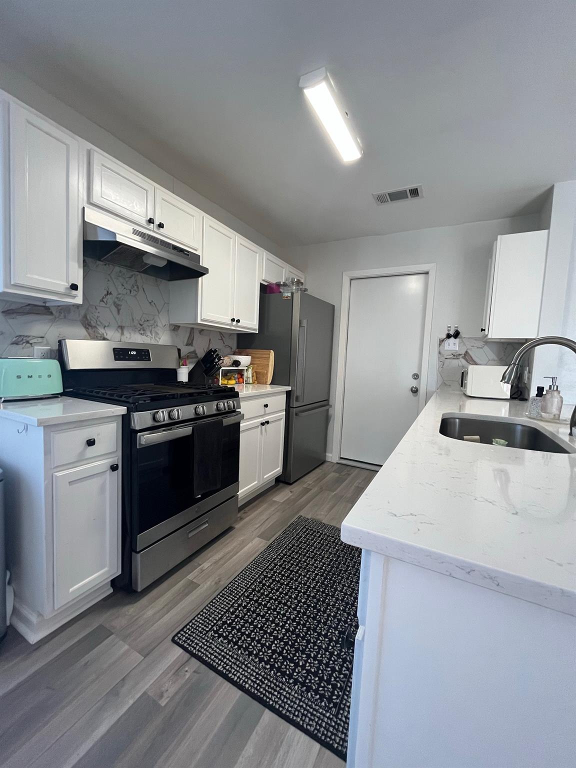2511 E Stassney Lane Austin TX 78744