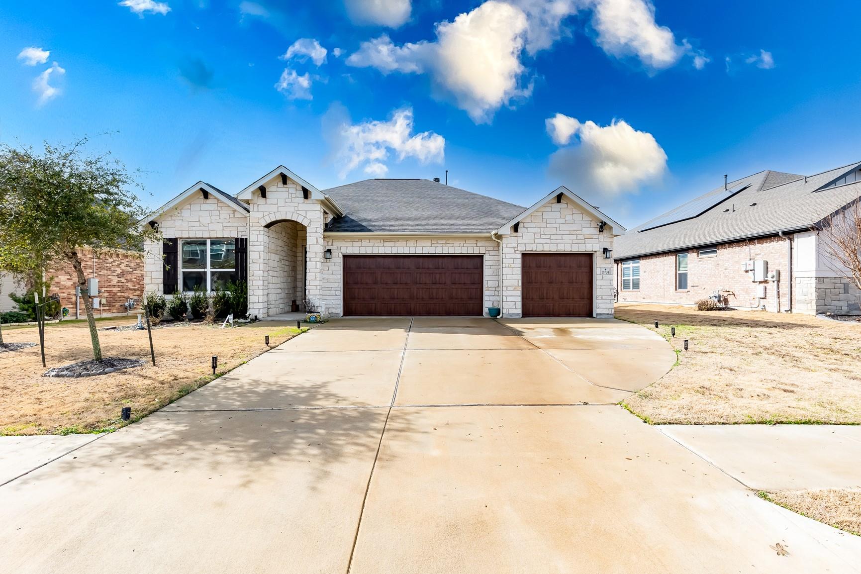 16704 Borromeo Avenue Pflugerville TX 78660