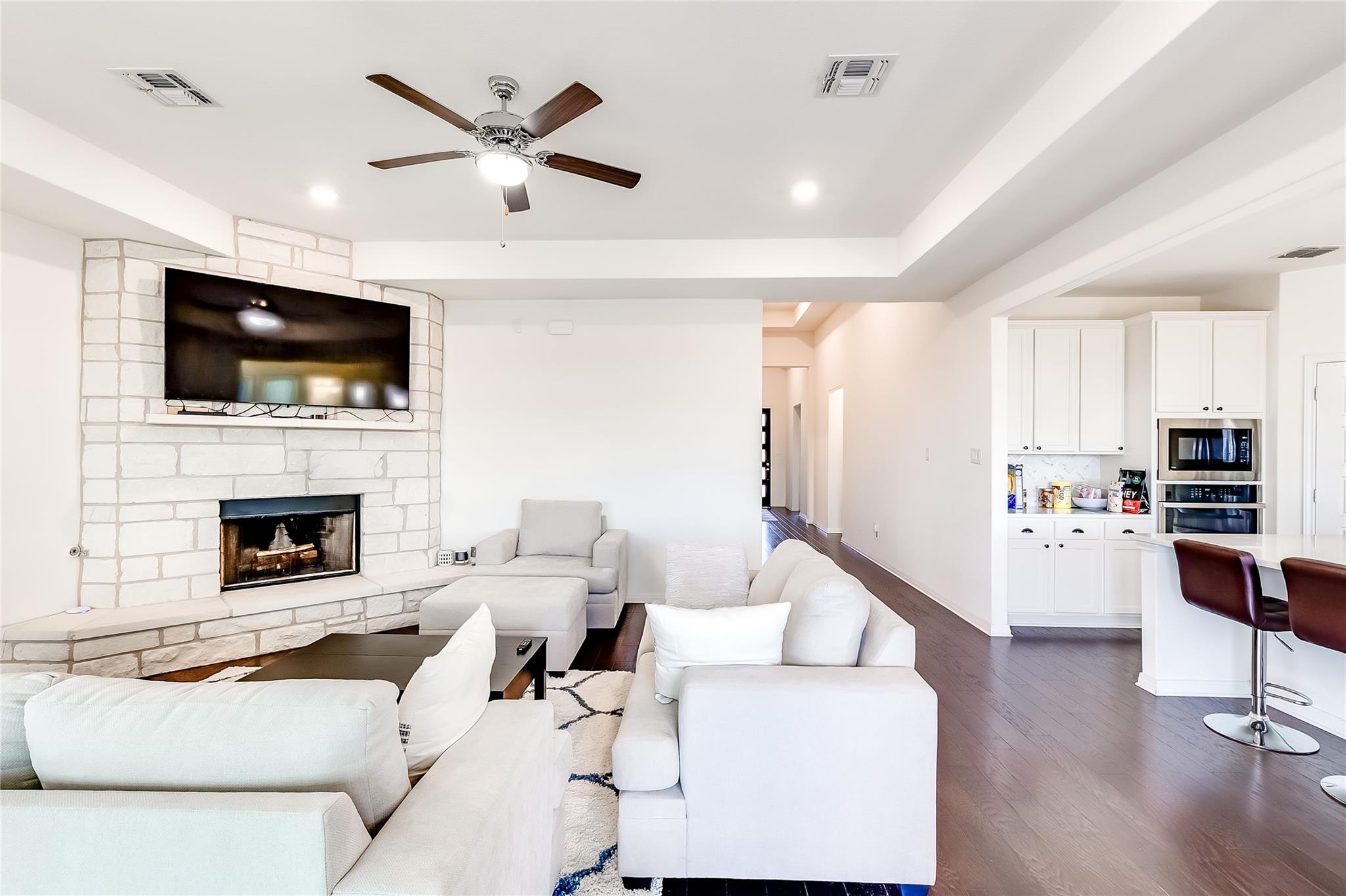 16704 Borromeo Avenue Pflugerville TX 78660