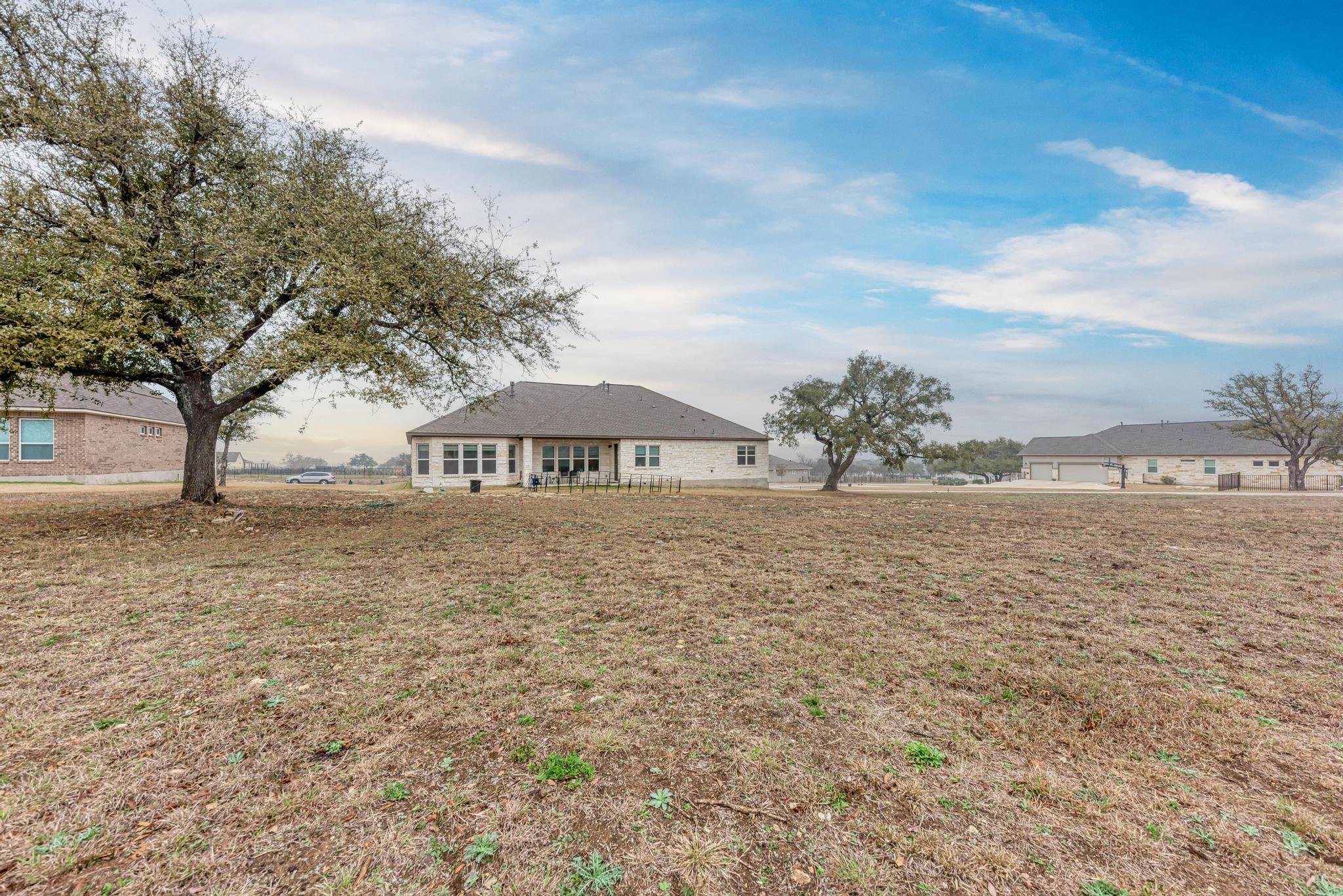 92 Sierra Mosca Trail Liberty Hill TX 78642