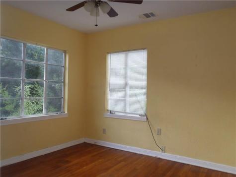 3305 Merrie Lynn Avenue Austin TX 78722