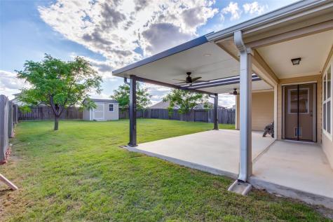 741 Carol Drive Hutto TX 78634