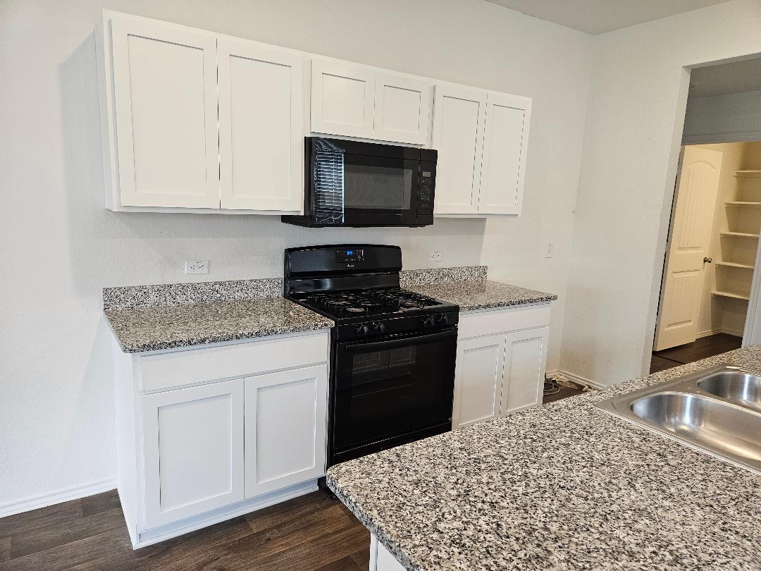 19405 Bear Grass Drive Elgin TX 78621
