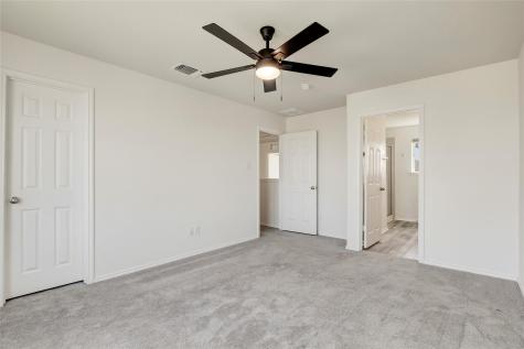 449 Stone Water Lane Jarrell TX 76588