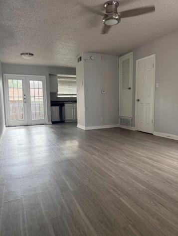 2003 Glen Allen Street Austin TX 78704