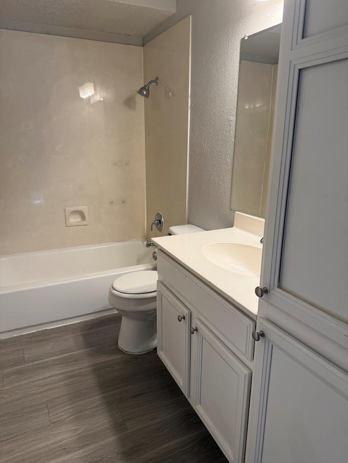 2003 Glen Allen Street Austin TX 78704