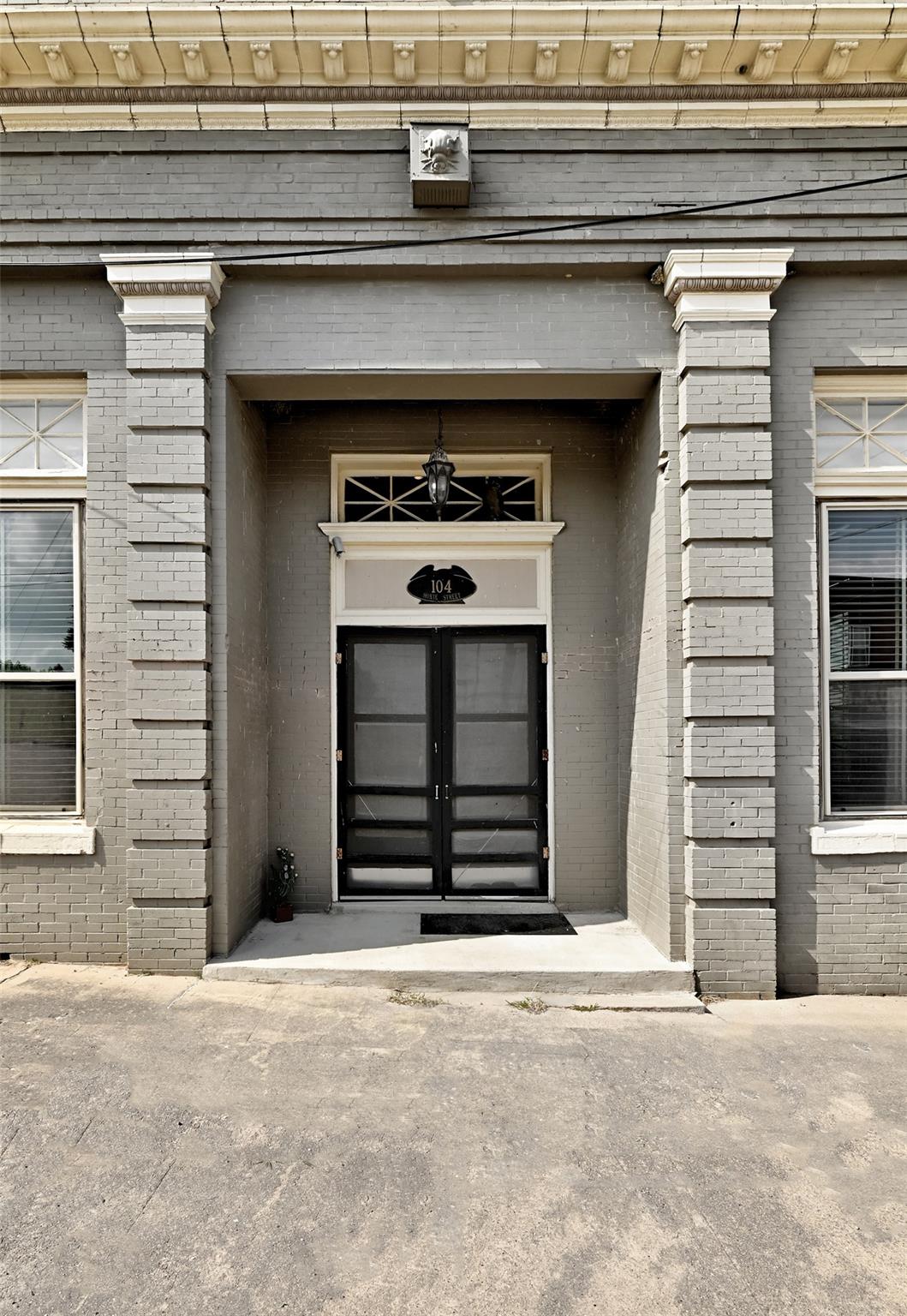 104 Hoxie Street S Coupland TX 78615