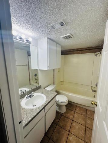 2401 Leon Street Austin TX 78705