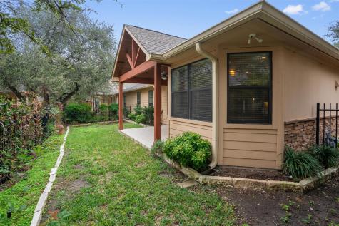 4220 Johns Light Drive Austin TX 78727