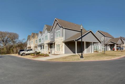 969 W Highway 71 Bastrop TX 78602