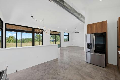 1802 Man O War Drive Del Valle TX 78617