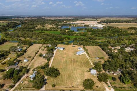 1802 Man O War Drive Del Valle TX 78617