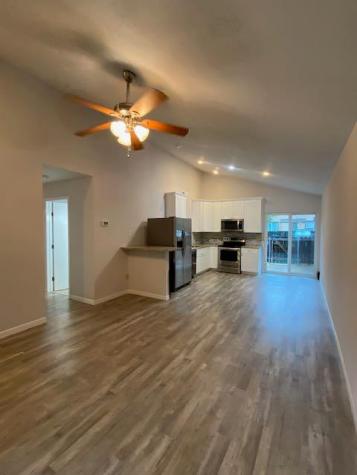 1015 E Yager Lane Austin TX 78753