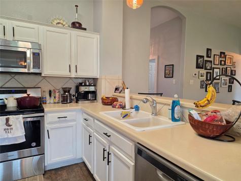 4017 Kerley Court Hutto TX 78634