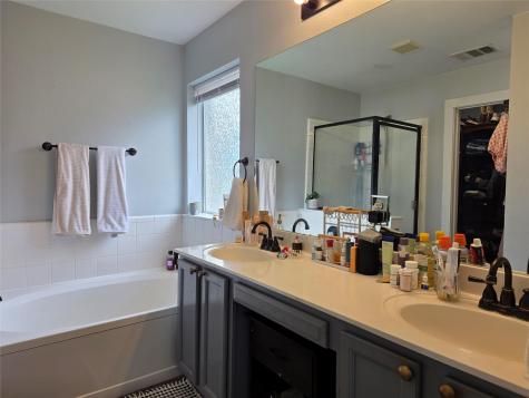 4017 Kerley Court Hutto TX 78634