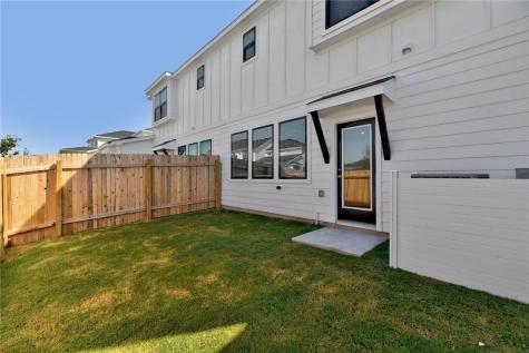 252-B Fieldwood Drive Buda TX 78610