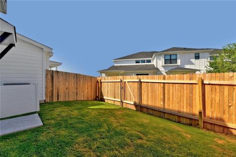 252-B Fieldwood Drive Buda TX 78610