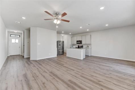 252-B Fieldwood Drive Buda TX 78610