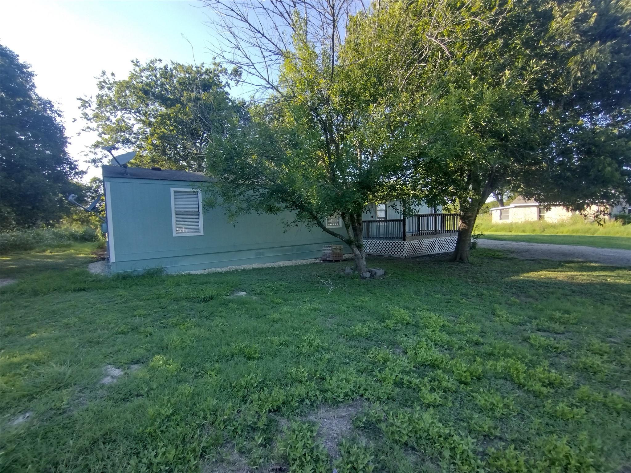 40 Church Street Maxwell TX 78656
