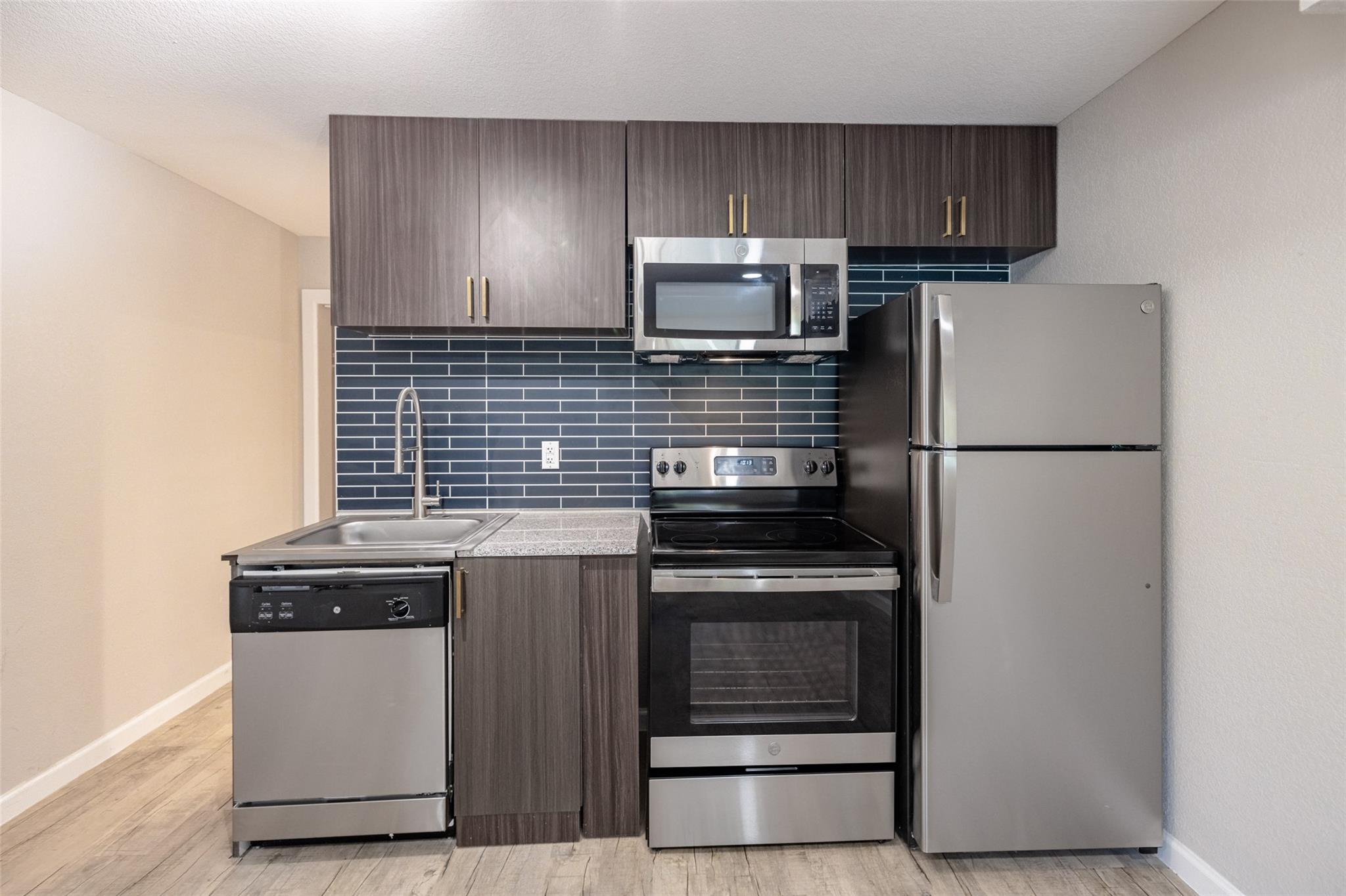 9220 N Interstate 35 Austin TX 78753