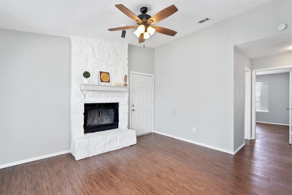 1711 Rawhide Loop Round Rock TX 78681