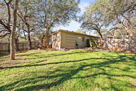 9807 Hundred Oaks Circle Austin TX 78750
