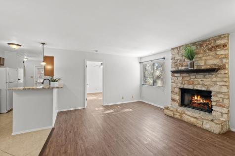 9807 Hundred Oaks Circle Austin TX 78750
