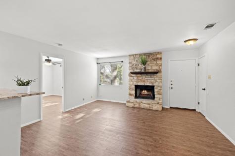 9807 Hundred Oaks Circle Austin TX 78750