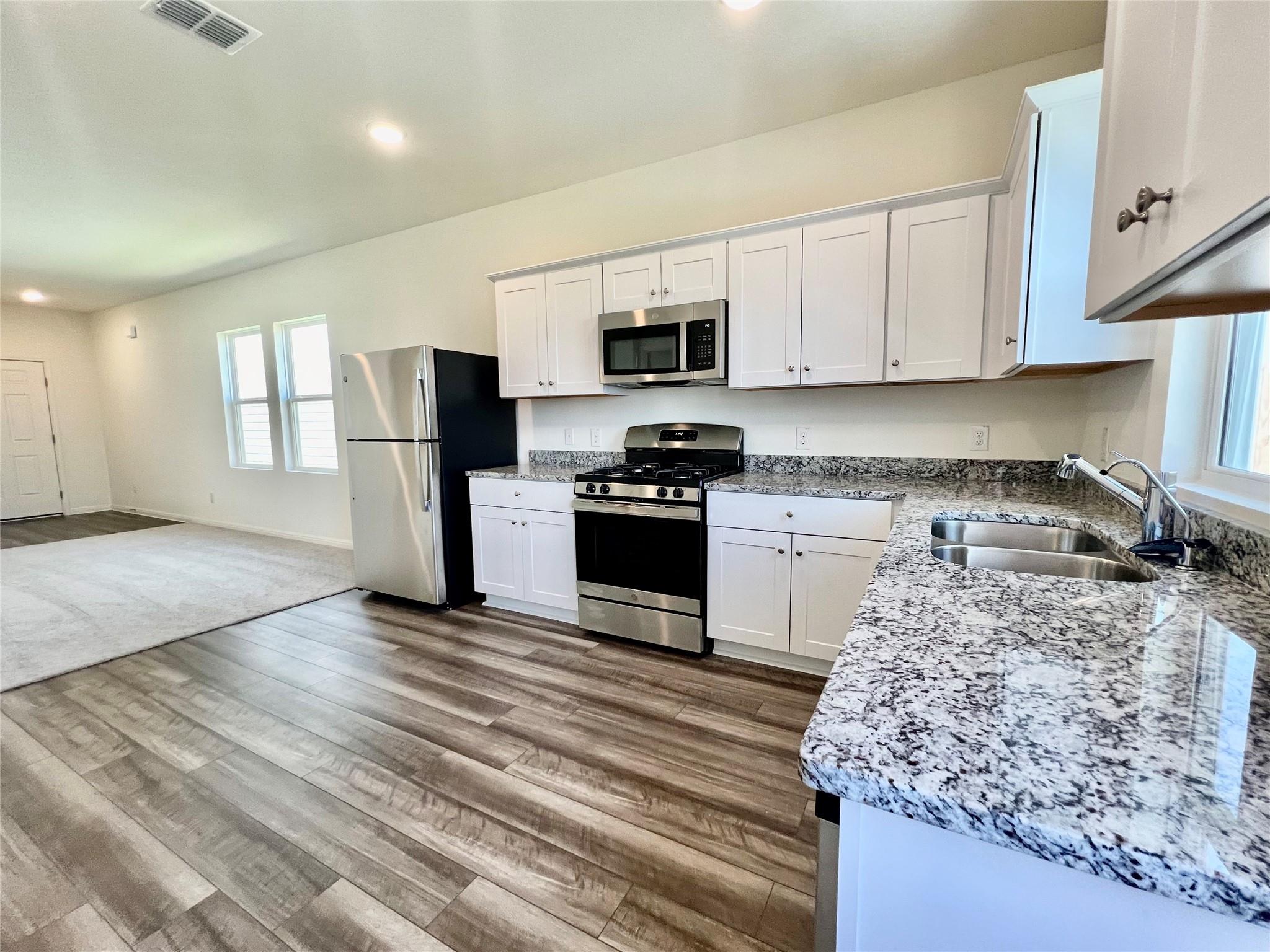 410 Plateau Street Maxwell TX 78656