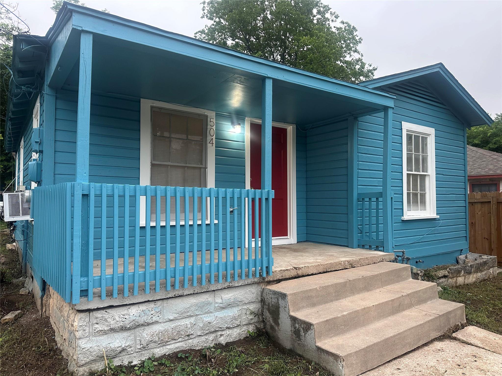 504 W Saint Johns Avenue Austin TX 78752