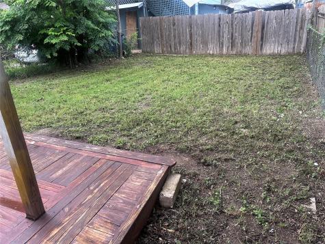 504 W Saint Johns Avenue Austin TX 78752