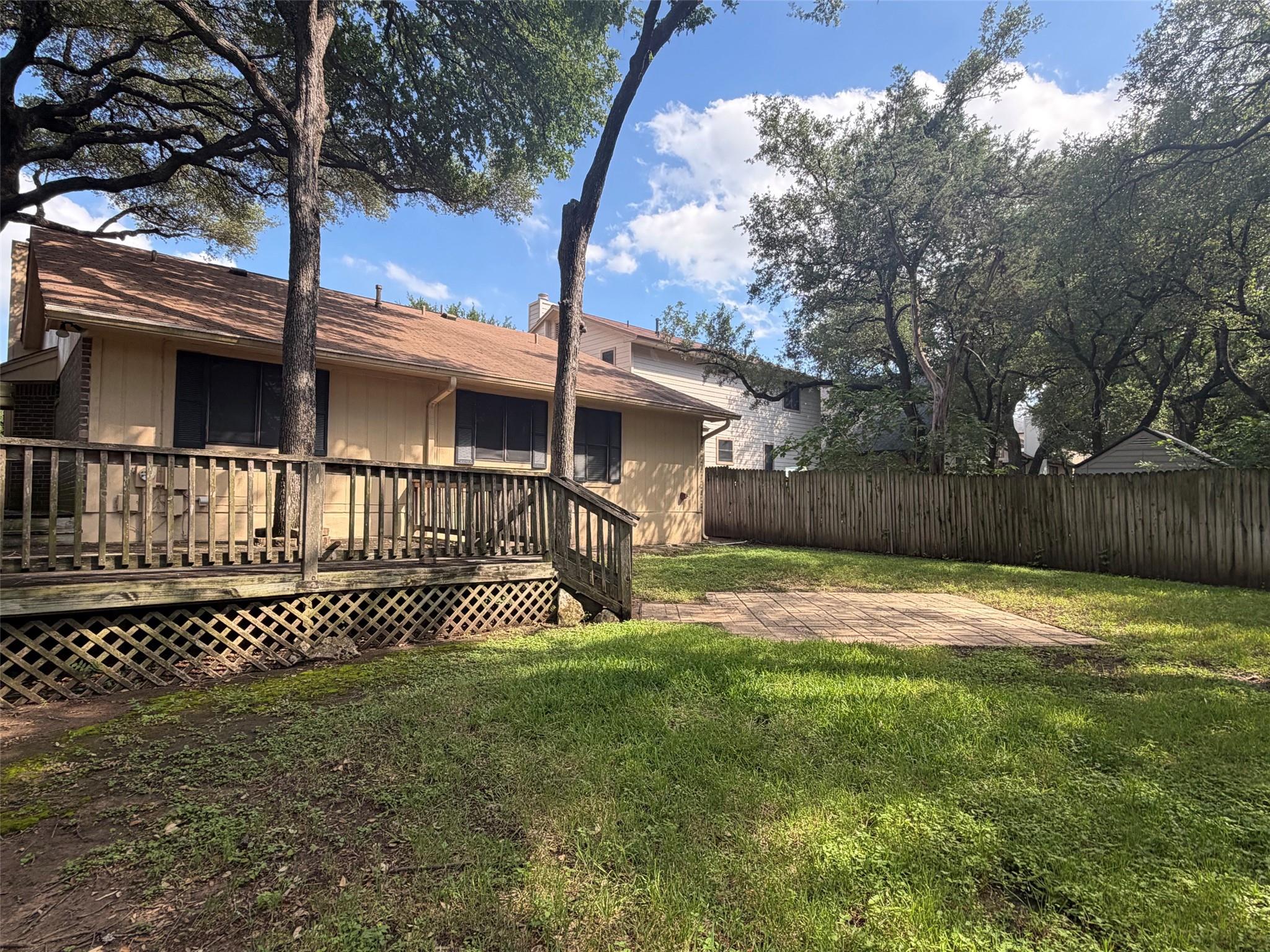 7422 Dallas Drive Austin TX 78729